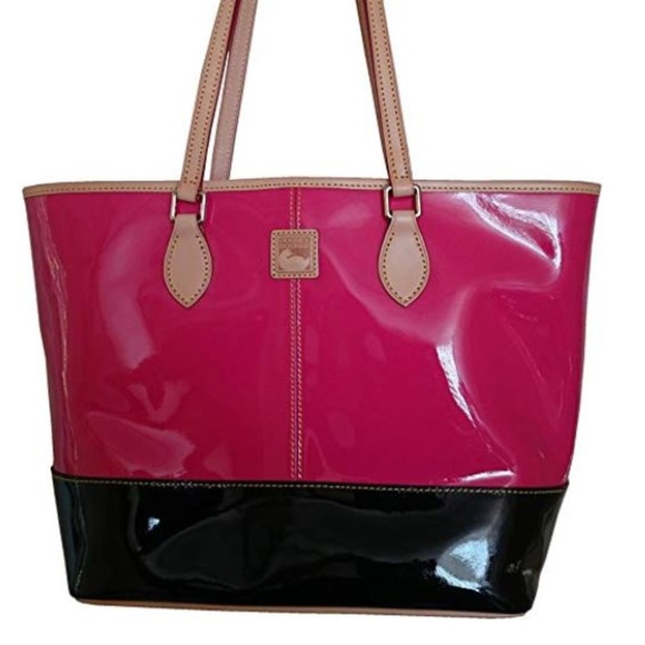 Dooney & Bourke Handbags - DOONEY & BOURKE TOTE -MAKE AN OFFER